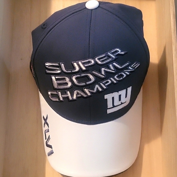 NFL Superbowl Champions hat - NY Giants - Picture 8 of 8